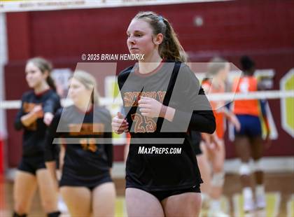 Thumbnail 2 in Carson vs. Hickory (NCHSAA 5A Regional Final) photogallery.