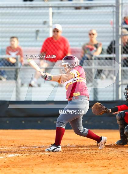 Thumbnail 3 in Stevens vs Harlendale (NISD Softball Tournament) photogallery.