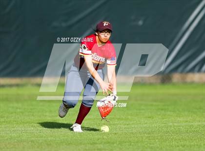Thumbnail 2 in Stevens vs Harlendale (NISD Softball Tournament) photogallery.