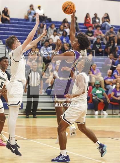 Thumbnail 2 in Spoto @ Sumner photogallery.