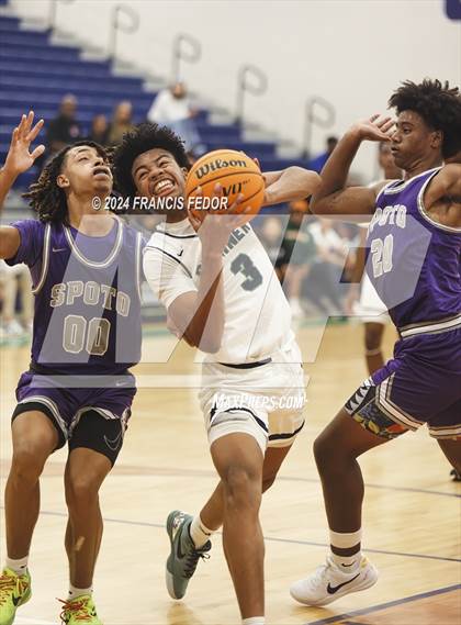Thumbnail 1 in Spoto @ Sumner photogallery.