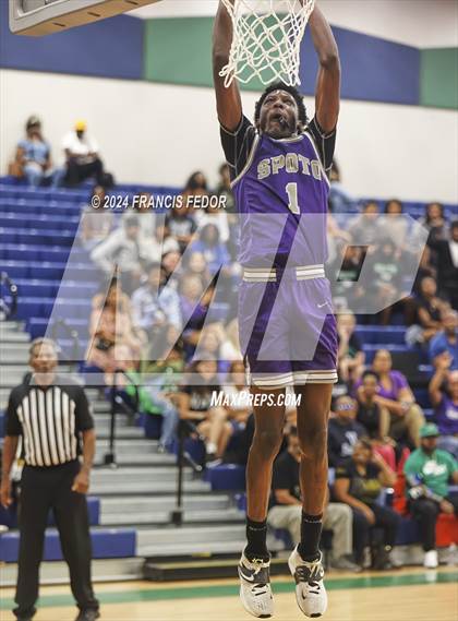 Thumbnail 3 in Spoto @ Sumner photogallery.