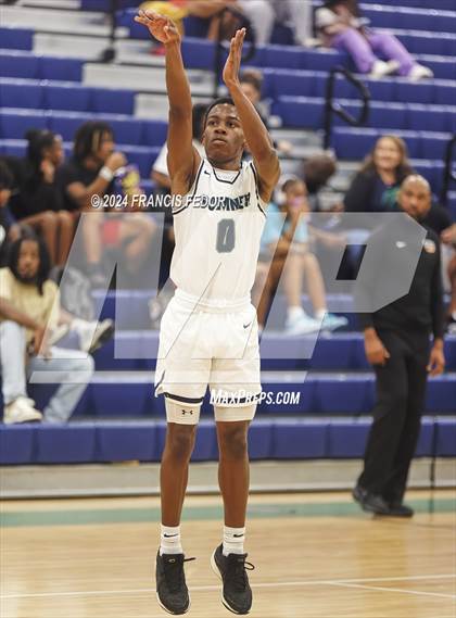 Thumbnail 3 in Spoto @ Sumner photogallery.