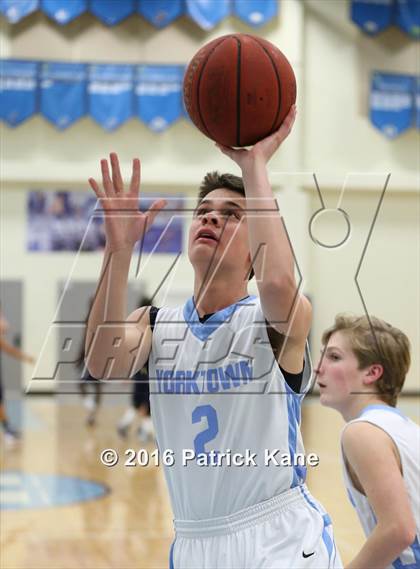 Thumbnail 1 in Washington-Lee @ Yorktown photogallery.