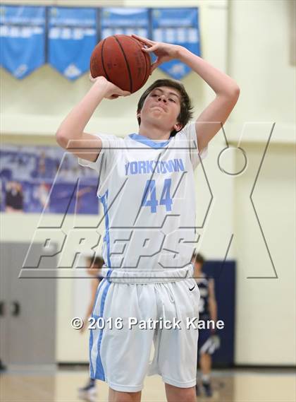 Thumbnail 2 in Washington-Lee @ Yorktown photogallery.