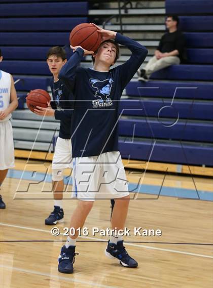 Thumbnail 3 in Washington-Lee @ Yorktown photogallery.