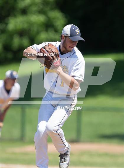 Thumbnail 2 in Saegertown vs Rocky Grove (PIAA District 10 AA Final) photogallery.