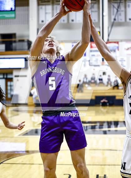 Thumbnail 1 in Brownsburg @ Noblesville photogallery.