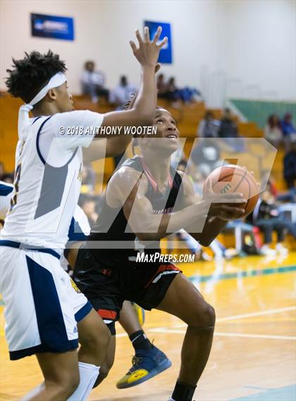 Thumbnail 3 in New Life Christian Academy vs Walkertown  (Hoops and Dreams Showcase) photogallery.
