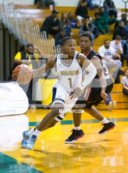 Thumbnail 2 in New Life Christian Academy vs Walkertown  (Hoops and Dreams Showcase) photogallery.