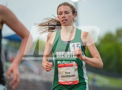 Thumbnail 1 in 50th Annual Loucks Games (Women's 3200 Meter Run) photogallery.