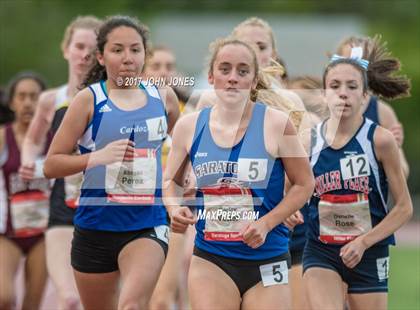 Thumbnail 2 in 50th Annual Loucks Games (Women's 3200 Meter Run) photogallery.