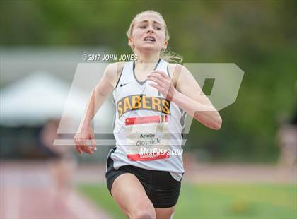 Thumbnail 1 in 50th Annual Loucks Games (Women's 3200 Meter Run) photogallery.