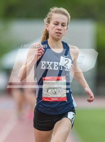 Thumbnail 1 in 50th Annual Loucks Games (Women's 3200 Meter Run) photogallery.