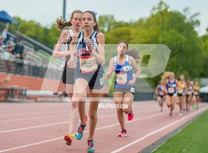 Thumbnail 1 in 50th Annual Loucks Games (Women's 3200 Meter Run) photogallery.
