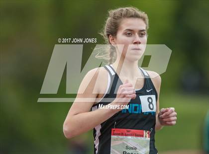 Thumbnail 2 in 50th Annual Loucks Games (Women's 3200 Meter Run) photogallery.