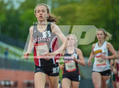Thumbnail 3 in 50th Annual Loucks Games (Women's 3200 Meter Run) photogallery.