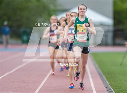 Thumbnail 3 in 50th Annual Loucks Games (Women's 3200 Meter Run) photogallery.