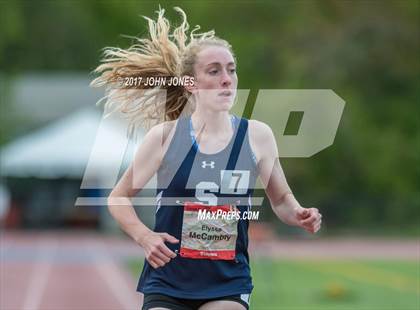 Thumbnail 3 in 50th Annual Loucks Games (Women's 3200 Meter Run) photogallery.