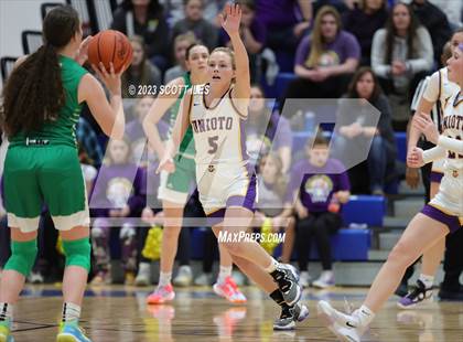 Thumbnail 3 in Fairland vs. Unioto (OHSAA D2 Regional Semifinal) photogallery.
