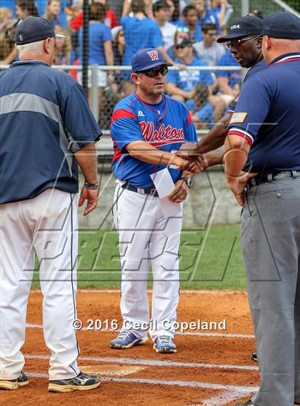 Thumbnail 2 in Pope vs. Walton (GHSA 6A Final - Game 2) photogallery.