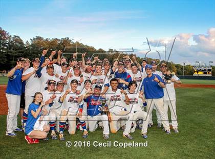 Thumbnail 2 in Pope vs. Walton (GHSA 6A Final - Game 2) photogallery.