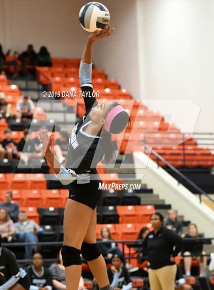 Thumbnail 1 in Seguin @ Aledo photogallery.