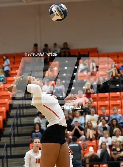 Thumbnail 3 in Seguin @ Aledo photogallery.