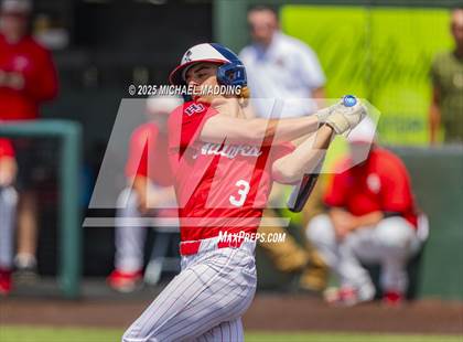 Thumbnail 2 in Hardin-Jefferson vs Bridge City (UIL Baseball 4A D2 Area Playoff game 3) photogallery.