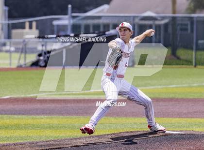 Thumbnail 3 in Hardin-Jefferson vs Bridge City (UIL Baseball 4A D2 Area Playoff game 3) photogallery.
