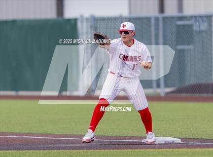 Thumbnail 1 in Hardin-Jefferson vs Bridge City (UIL Baseball 4A D2 Area Playoff game 3) photogallery.