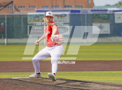 Thumbnail 1 in Hardin-Jefferson vs Bridge City (UIL Baseball 4A D2 Area Playoff game 3) photogallery.