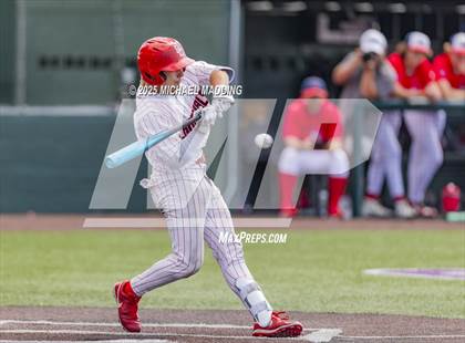 Thumbnail 2 in Hardin-Jefferson vs Bridge City (UIL Baseball 4A D2 Area Playoff game 3) photogallery.