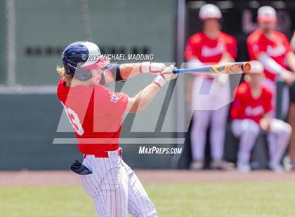 Thumbnail 3 in Hardin-Jefferson vs Bridge City (UIL Baseball 4A D2 Area Playoff game 3) photogallery.