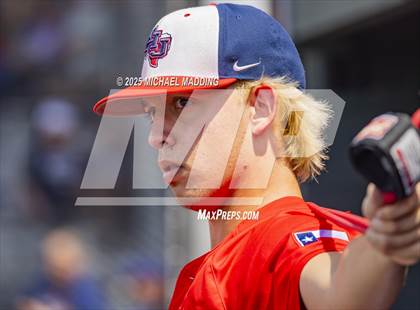 Thumbnail 3 in Hardin-Jefferson vs Bridge City (UIL Baseball 4A D2 Area Playoff game 3) photogallery.