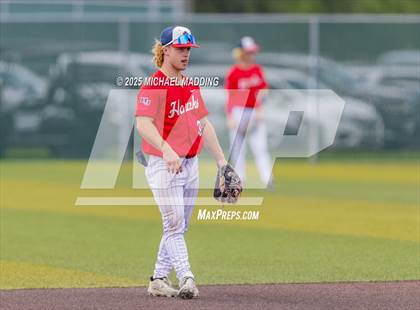 Thumbnail 2 in Hardin-Jefferson vs Bridge City (UIL Baseball 4A D2 Area Playoff game 3) photogallery.