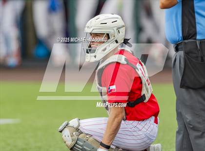 Thumbnail 3 in Hardin-Jefferson vs Bridge City (UIL Baseball 4A D2 Area Playoff game 3) photogallery.