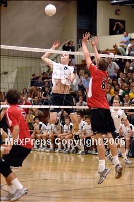 Thumbnail 3 in Redondo vs Edison (D1 Section Final) photogallery.
