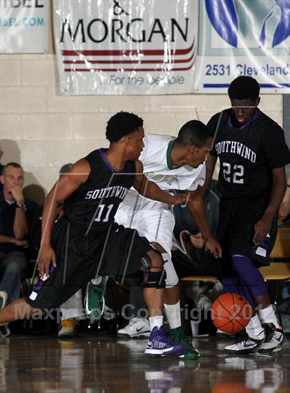 Thumbnail 2 in Southwind vs. Long Beach Poly (City of Palms Classic) photogallery.