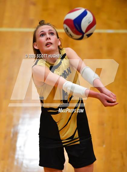 Thumbnail 3 in Summit v West (Tennessee Boys Tournament Silver Bracket) photogallery.