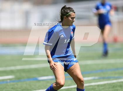 Thumbnail 3 in Westlake vs. Reagan (UIL 6A Regional Final) photogallery.