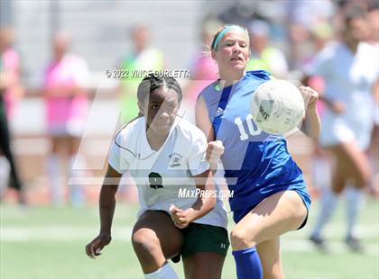 Thumbnail 3 in Westlake vs. Reagan (UIL 6A Regional Final) photogallery.