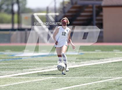 Thumbnail 1 in Westlake vs. Reagan (UIL 6A Regional Final) photogallery.