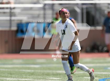 Thumbnail 3 in Westlake vs. Reagan (UIL 6A Regional Final) photogallery.