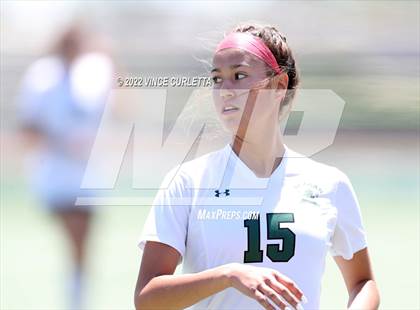 Thumbnail 1 in Westlake vs. Reagan (UIL 6A Regional Final) photogallery.
