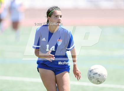 Thumbnail 3 in Westlake vs. Reagan (UIL 6A Regional Final) photogallery.