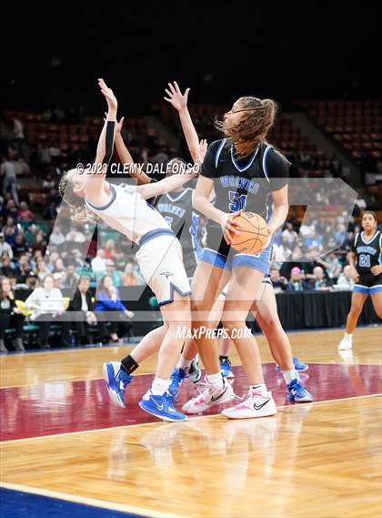 Thumbnail 1 in Highlands Ranch vs Grandview (CHSAA Girls 6A Great 8) photogallery.