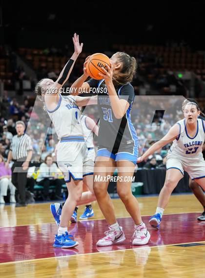 Thumbnail 3 in Highlands Ranch vs Grandview (CHSAA Girls 6A Great 8) photogallery.