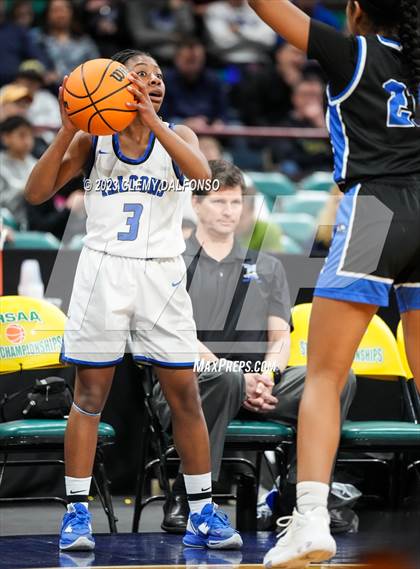 Thumbnail 2 in Highlands Ranch vs Grandview (CHSAA Girls 6A Great 8) photogallery.