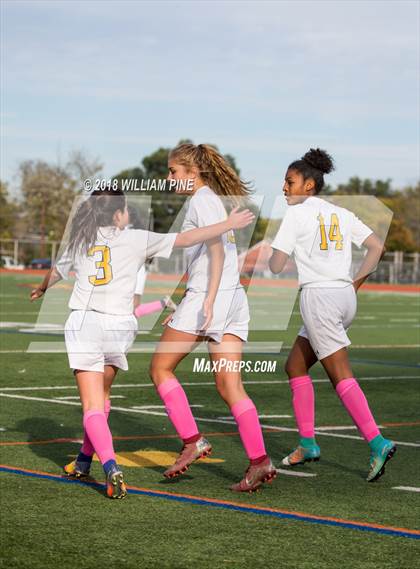 Thumbnail 1 in Washingtonville vs Kingston (Section 9 Quarterfinal) photogallery.